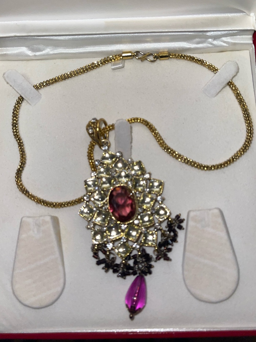 Purple Stone Pendant Necklace